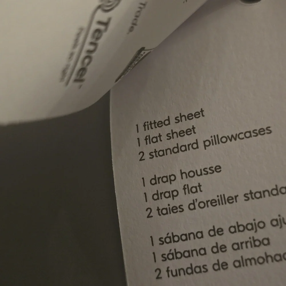 West Elm Silky TENCEL™ Sheet Set, Size Full, Color Graffiti, Retail $149.00 USD